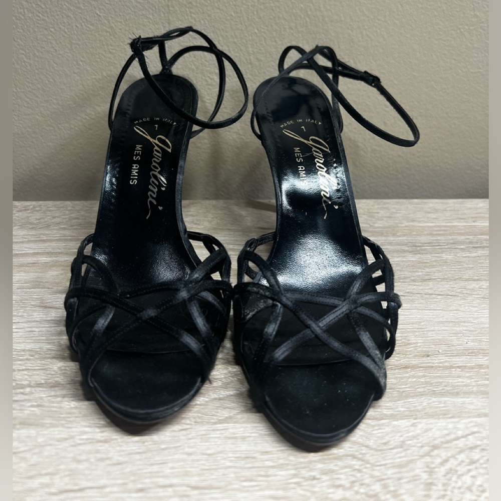 Vintage 80s black slingback heels